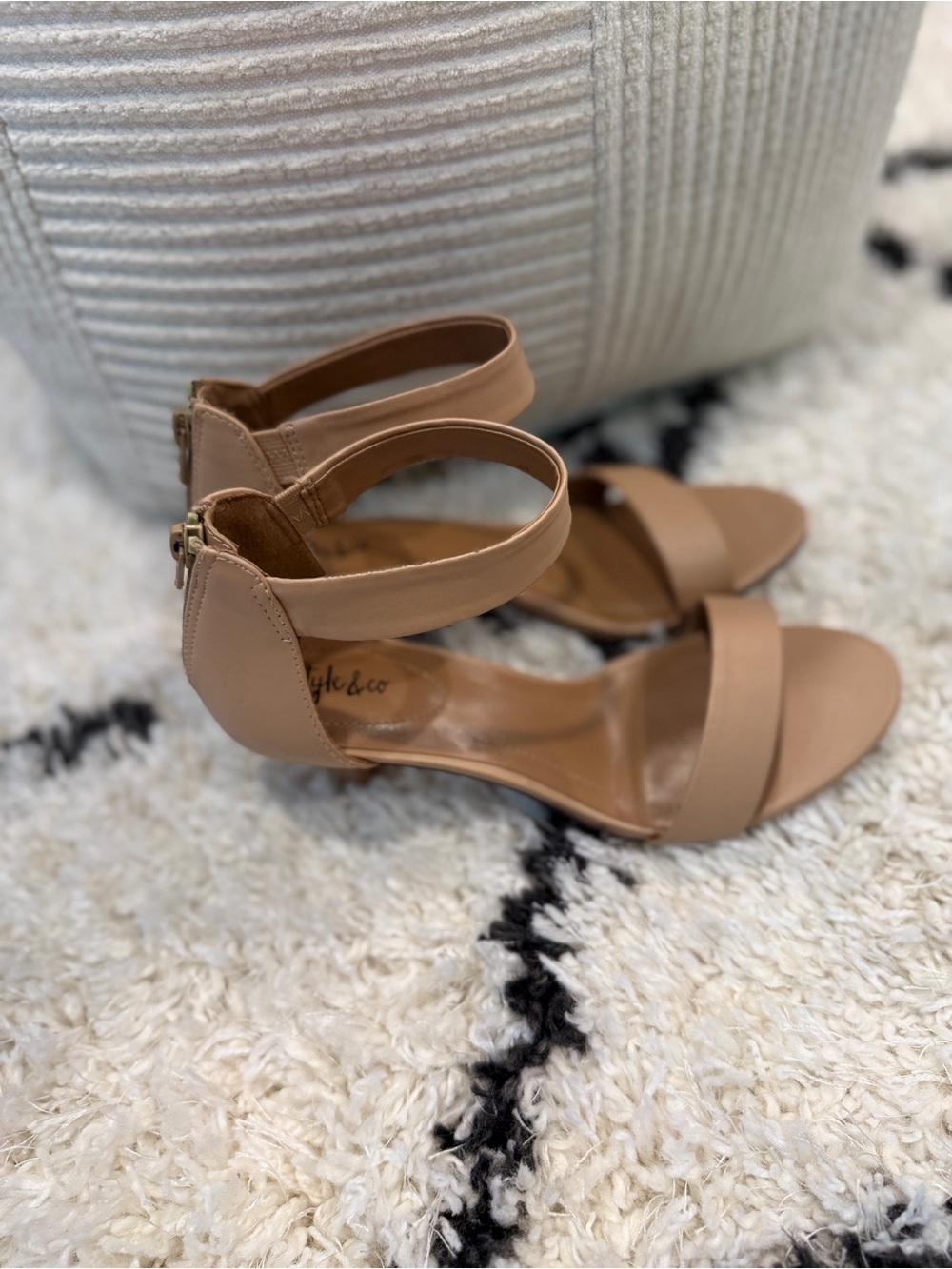 Style & Co Nude Ankle Strap Heels Women’s Size 8.5 Open Toe Dress Sandals - Picture 7 of 16